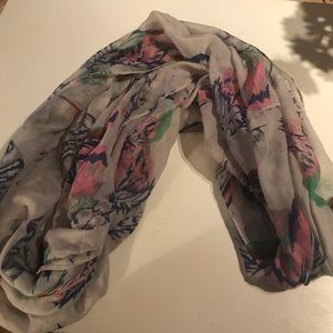 Gray infinity scarf